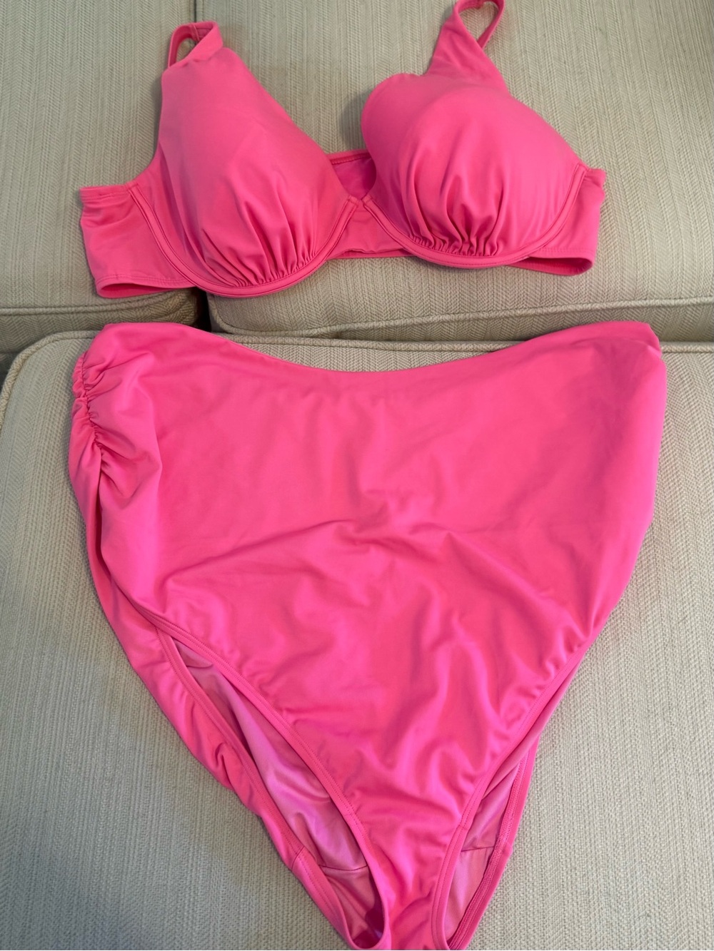 Cacique Hot Pink Swim Set